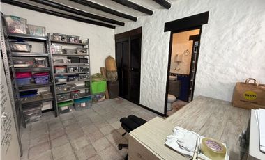 CASA EN VENTA EN LAURELES, SECTOR LAURELES NOGAL