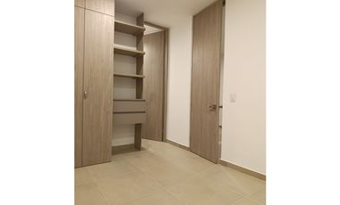 COUNTRY RESEVADO APARTAMENTO SIN AMOBLAR