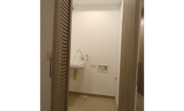 COUNTRY RESEVADO APARTAMENTO SIN AMOBLAR