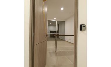 COUNTRY RESEVADO APARTAMENTO SIN AMOBLAR