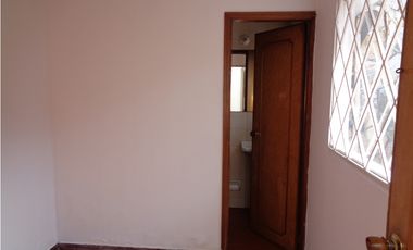 CASA PARA NEGOCIO EN ARRIENDO NORMANDIA