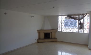 CASA PARA NEGOCIO EN ARRIENDO NORMANDIA
