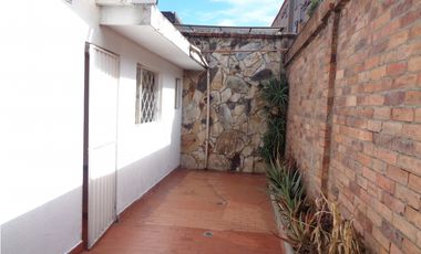 CASA PARA NEGOCIO EN ARRIENDO NORMANDIA