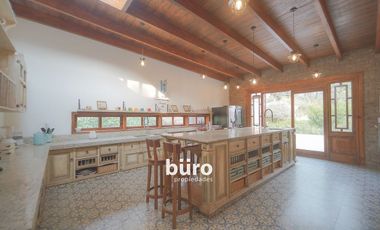 ESPECTACULAR CASA EN VENTA EN CIENEGUILLA