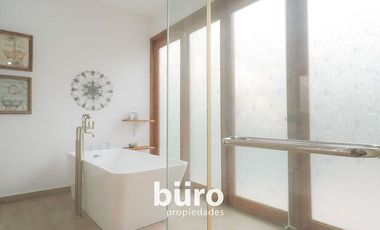 ESPECTACULAR CASA EN VENTA EN CIENEGUILLA