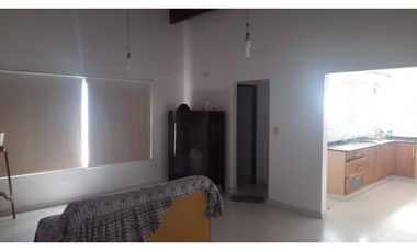 Casa Tres Ambientes En Alquiler Punta Mogotes