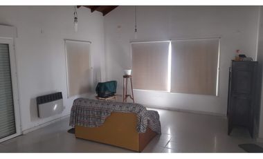 Casa Tres Ambientes En Alquiler Punta Mogotes