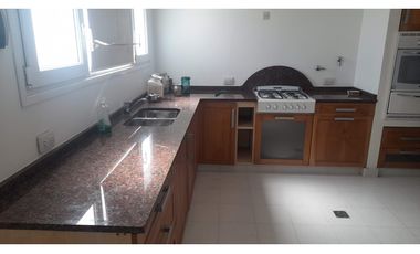 Casa Tres Ambientes En Alquiler Punta Mogotes