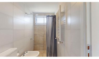 Moderno departamento en el centro de Pinamar, Piscina. Cochera