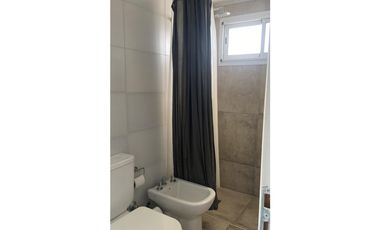 Moderno departamento en el centro de Pinamar, Piscina. Cochera