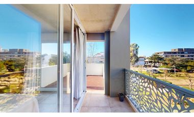 Moderno departamento en el centro de Pinamar, Piscina. Cochera