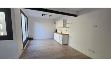 PH 3 AMBIENTES RECICLADO CON TERRAZA PROPIA  CHACABUCO 4000