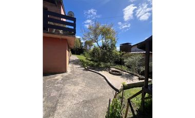 CHALET EN SIERRA DE LOS PADRES CON GRAN PARQUE