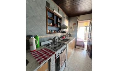 CHALET EN SIERRA DE LOS PADRES CON GRAN PARQUE