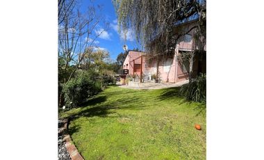 CHALET EN SIERRA DE LOS PADRES CON GRAN PARQUE
