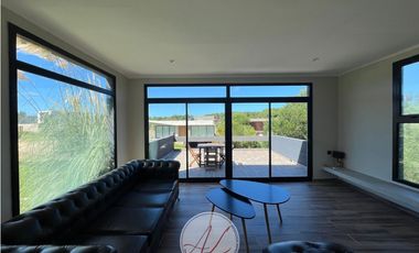 CASA EN VENTA EN RESIDENCIAL II COSTA ESMERLDA