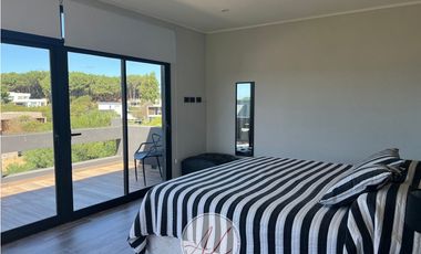 CASA EN VENTA EN RESIDENCIAL II COSTA ESMERLDA