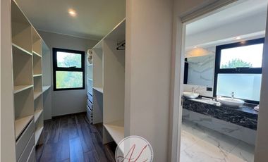 CASA EN VENTA EN RESIDENCIAL II COSTA ESMERLDA