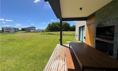 CASA EN VENTA EN RESIDENCIAL II COSTA ESMERLDA