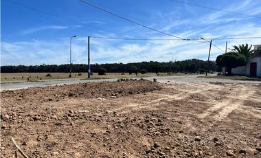 LATORRE PROP. VENDE HERMOSO LOTE A METROS DEL MAR