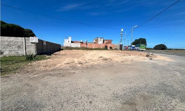 LATORRE PROP. VENDE HERMOSO LOTE A METROS DEL MAR