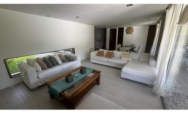 Venta de Casa en barrio privado Las Lomas, Haras Santa Maria. Escobar