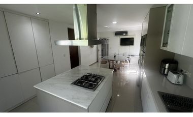 Venta de Casa en barrio privado Las Lomas, Haras Santa Maria. Escobar