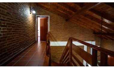 CASA 6 AMBIENTES- APTO CREDITO – VALLE VERDE