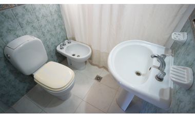 CASA 6 AMBIENTES- APTO CREDITO – VALLE VERDE