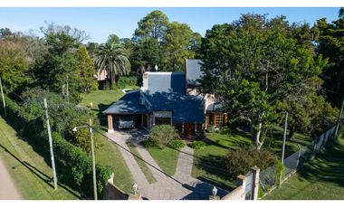 CASA 6 AMBIENTES- APTO CREDITO – VALLE VERDE