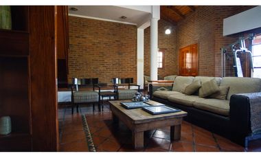 CASA 6 AMBIENTES- APTO CREDITO – VALLE VERDE