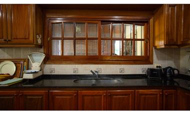 CASA 6 AMBIENTES- APTO CREDITO – VALLE VERDE