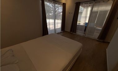 SE VENDE CASA DE 800M EN GORGONA A 1 CUADRA DE PLAYA MALIBU