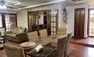 SE VENDE CASA EN HATO PINTADO 12 DE OCTUBRE DE 495M CON 3 HABITACIONES