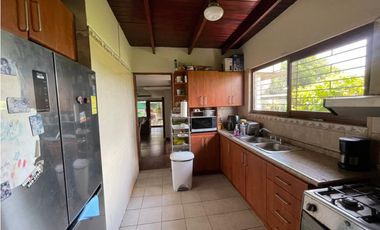 SE VENDE CASA EN HATO PINTADO 12 DE OCTUBRE DE 495M CON 3 HABITACIONES