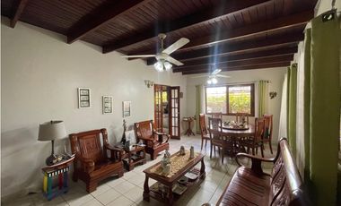 SE VENDE CASA EN HATO PINTADO 12 DE OCTUBRE DE 495M CON 3 HABITACIONES