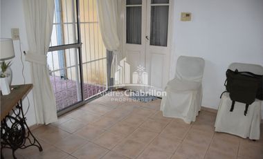 Casa Céntrica - Excelente Ubicación