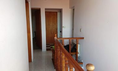 Hermosa Casa En Barrio Lezca