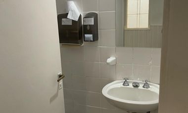 Inmueble con consultorios, departamentos y alto potencial