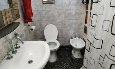 Departamento Tipo Casa en alquiler en Lanus Este