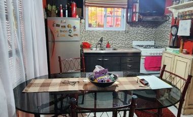 Departamento Tipo Casa en alquiler en Lanus Este