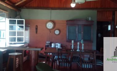 Casa en el Cerro con costa al Lago Salto Grande