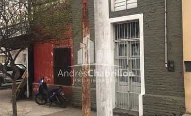 Venta de casa y dos locales comerciales