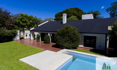 Excepcional casa de tres dormitorios en venta zona Nebel