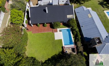 Excepcional casa de tres dormitorios en venta zona Nebel