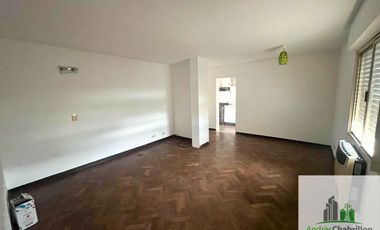 Departamento en venta de 2 dormitorios c/ cochera en Concordia