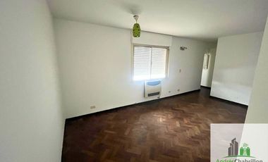Departamento en venta de 2 dormitorios c/ cochera en Concordia