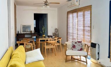 Casa de 3 dormitorios con cochera y patio – Oportunidad en Concordia
