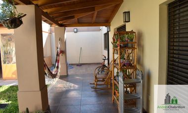 Casa en venta de 3 dormitorios c/ cochera en Concordia