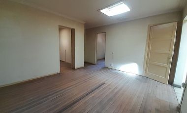 CASA/DPTO EN PLAZA DE PEÑAFLOR